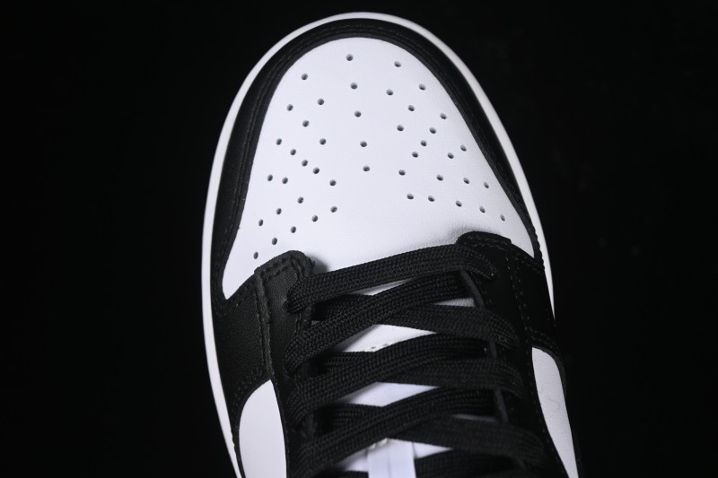 Nike SB Dunk Low Classic Black White Low-Top Casual Skate Shoes - HF5441-100