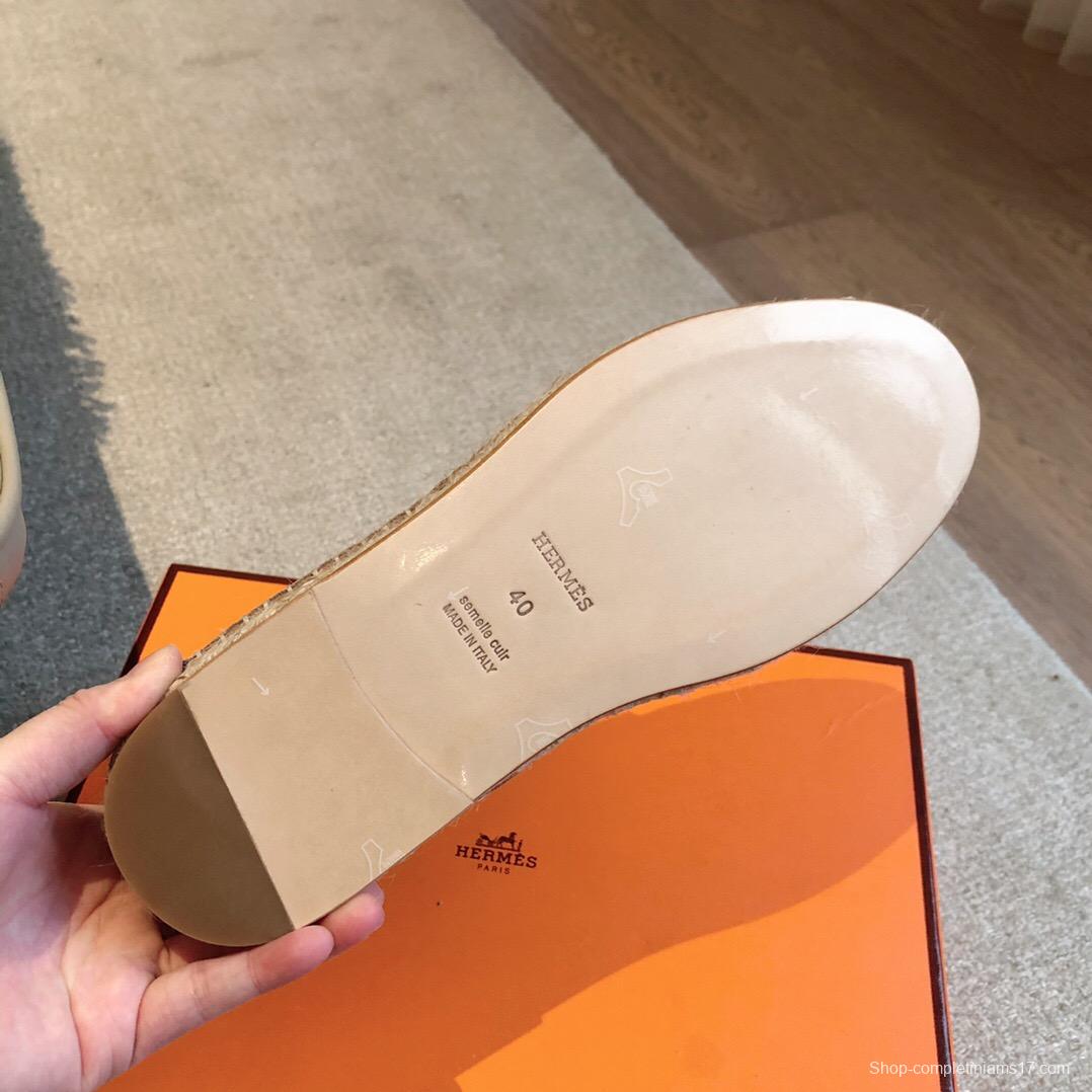 2025 Unisex Hermès Beige Suede Calfskin Loafers AS00380