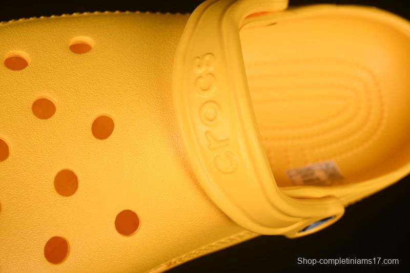 Crocs Classic Two-Way Beach Clog Sandals - B.D4