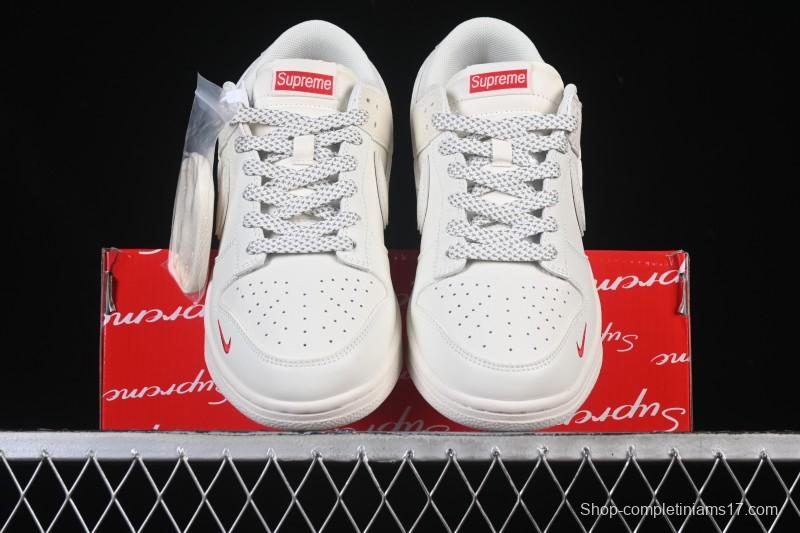 Nike SB Dunk Low Supreme Collaboration Off-White Red Swoosh Low-Top Casual Skate Shoes - CS1688-109