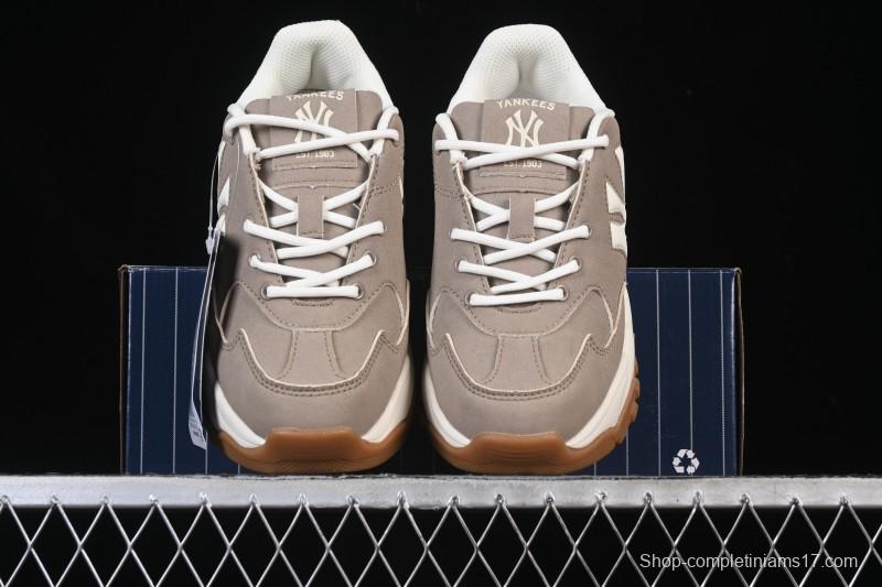 New York Yankees Bigball Chunky Vintage Window Platform Sneakers - 3ASHVT35N50BRS