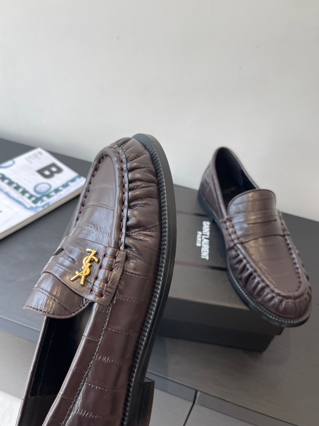 Saint Laurent Classic Loafer Leather Shoes - KFY00350