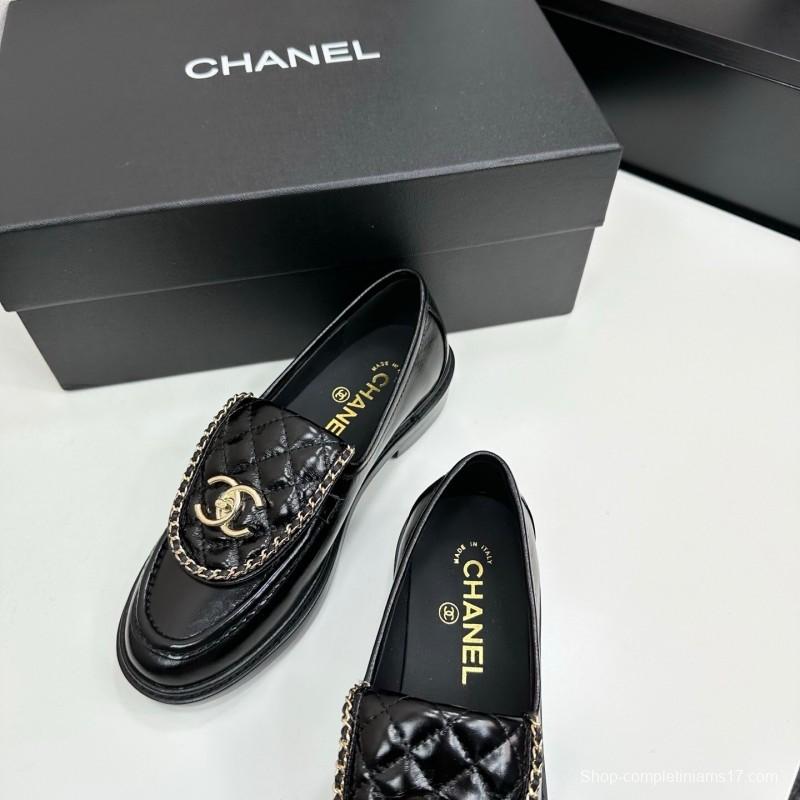 Chanel Classic Flap Chain CC Buckle Loafers - LY00320