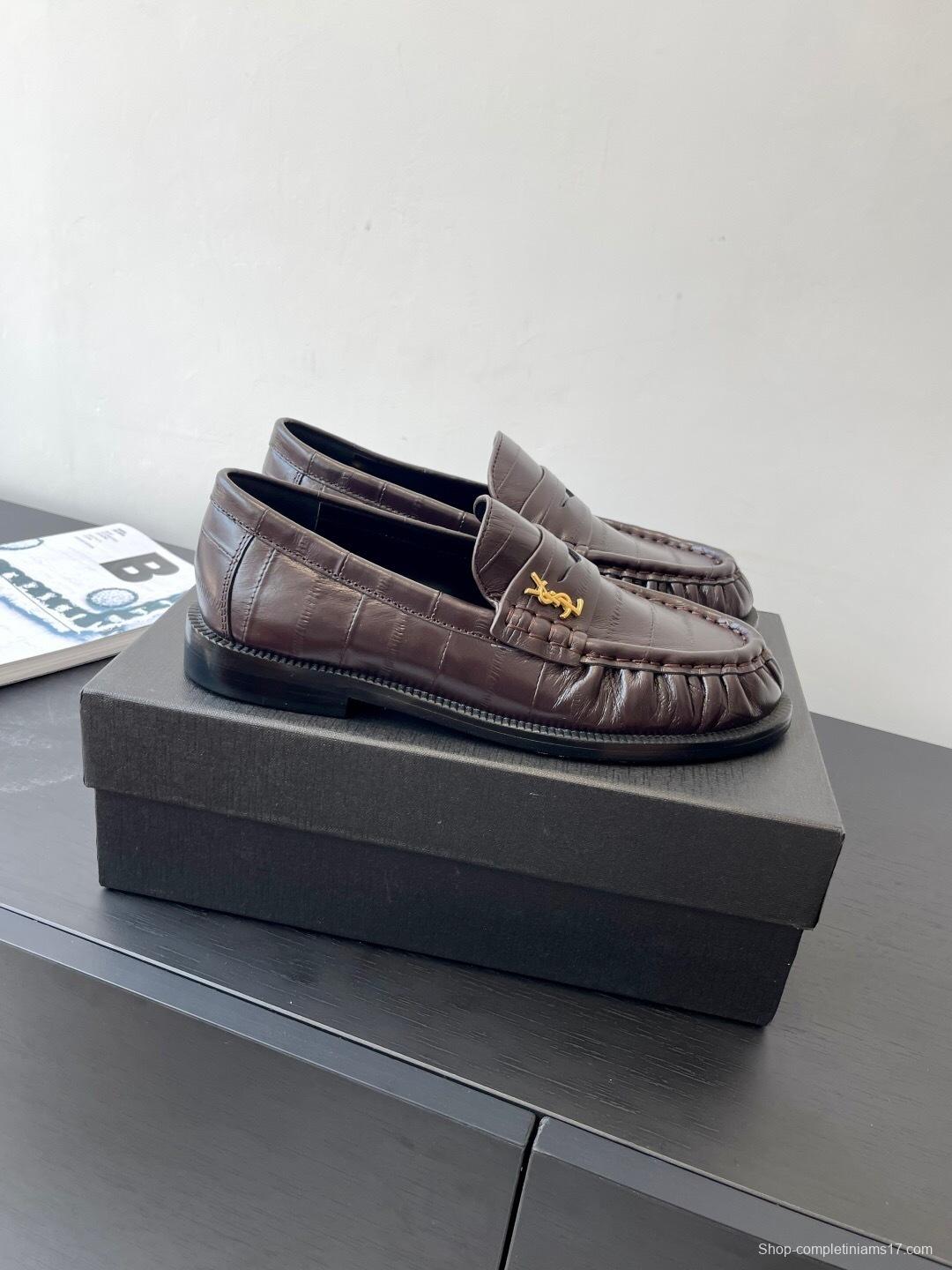 Saint Laurent Classic Loafer Leather Shoes - KFY00350