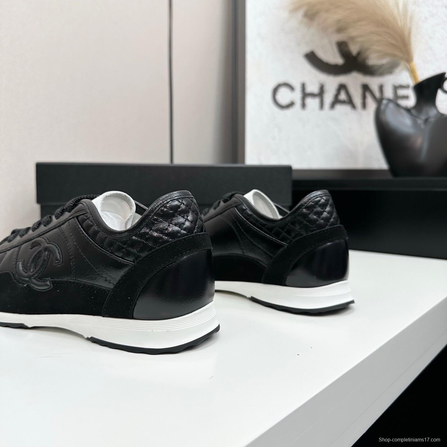 Chanel 2025 SS Panda Shoes Casual Sports Sneakers - LY00