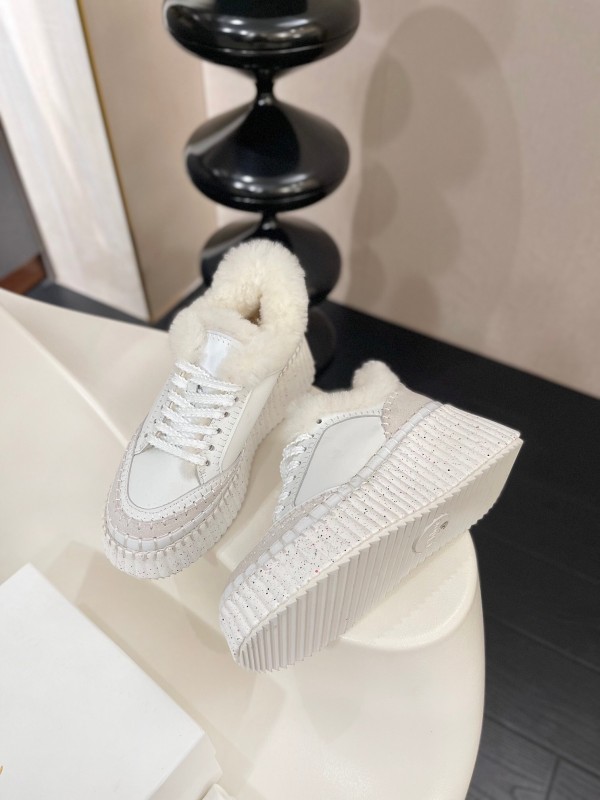 Chloe 2025 SS Casual Shoes with Lightweight Rubber Sole - LY00420