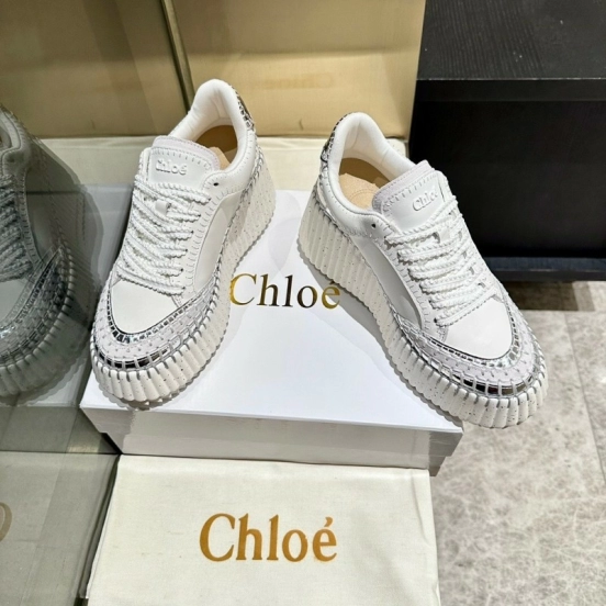 Chloe 2025 SS Hand-Stitched Mark Line Casual Shoes - LY00350