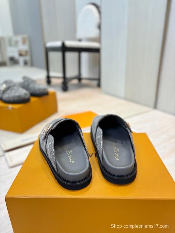 Louis Vuitton 2025 SS Monogram Sandals Couple Edition - KFY00280