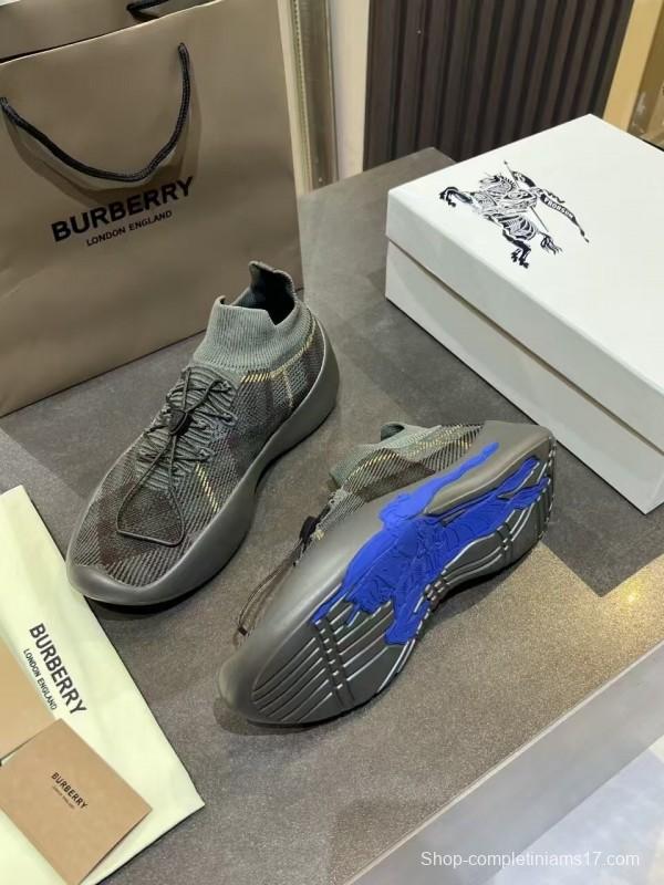Burberry 2025 SS Italian-Made Sneakers - KFY00280