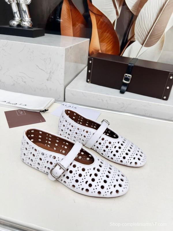 Alaia 2025/SS Perforated Ballet Flats - LY00320