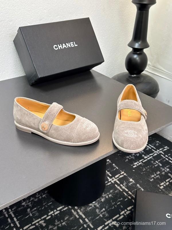 Chanel Quilted Design Slip-On Sandals - KFY00280