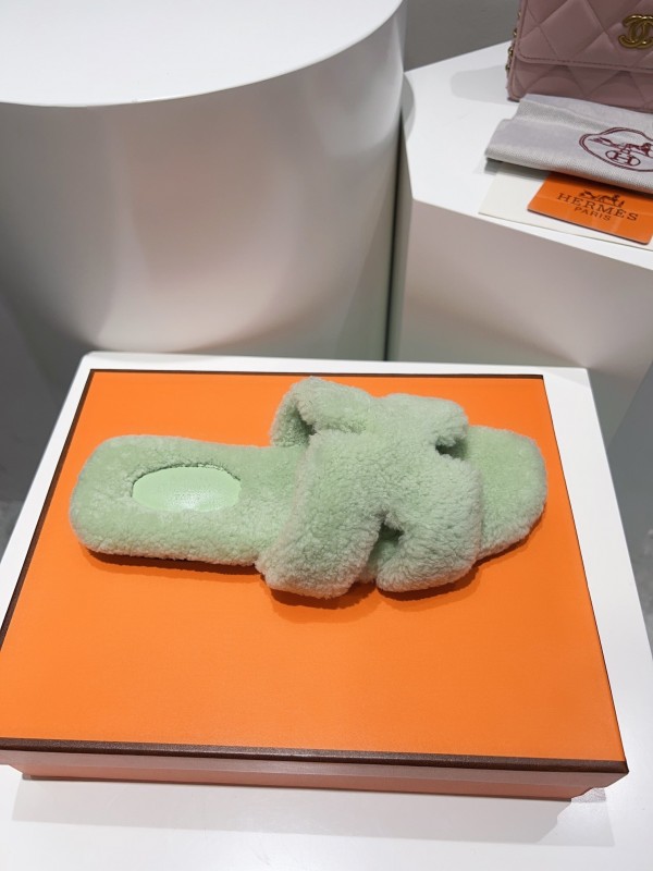 H Teddy Wool H Slippers Flat Sole Winter Edition - LY00240