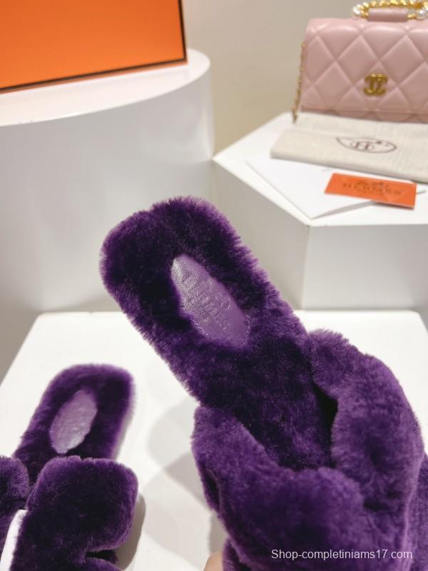 Hermès Autumn Winter Flat Fur Slippers - LY00240