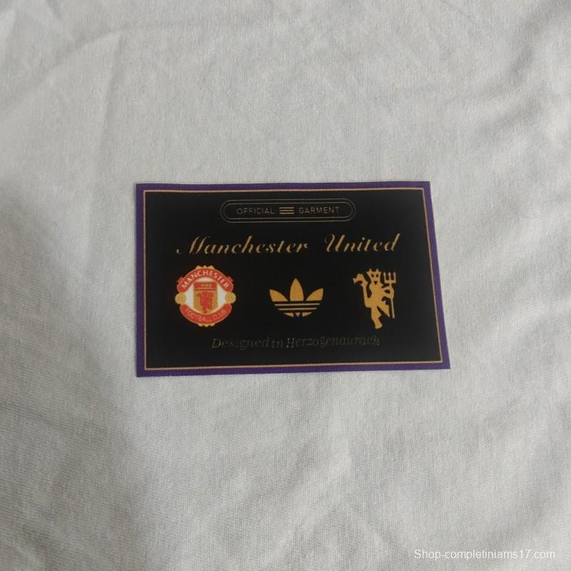 25/26 Manchester United Retro Embroidered Logo Hoodie 9 Colors