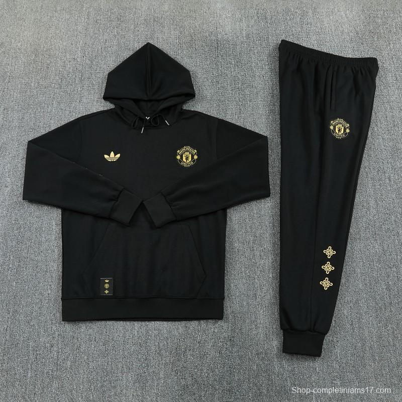 26/27 Manchester United Black Pullover Hooded Tracksuit + Long Pants