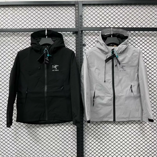 2025 Arc'teryx Light Gray/Black Technical Hooded Jacket with Zip Closure