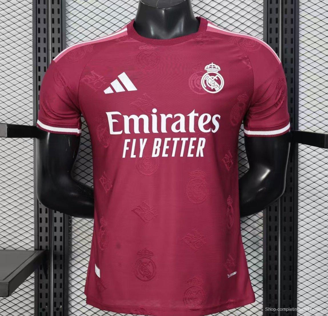 Player Version 25/26 Real Madrid Burgundy with All-Over Crest Pattern Jersey