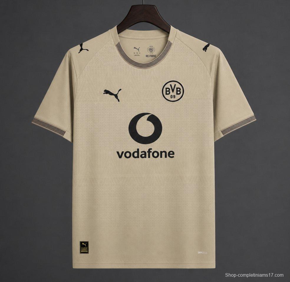 26/27 Borussia Dortmund Rote Erde' Goalkeeper Special Jersey