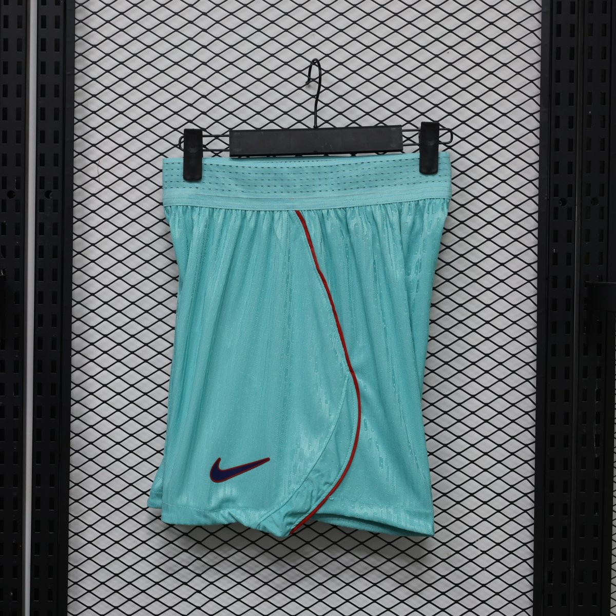 Player Version 26/27 Barcelona Third Green Shorts